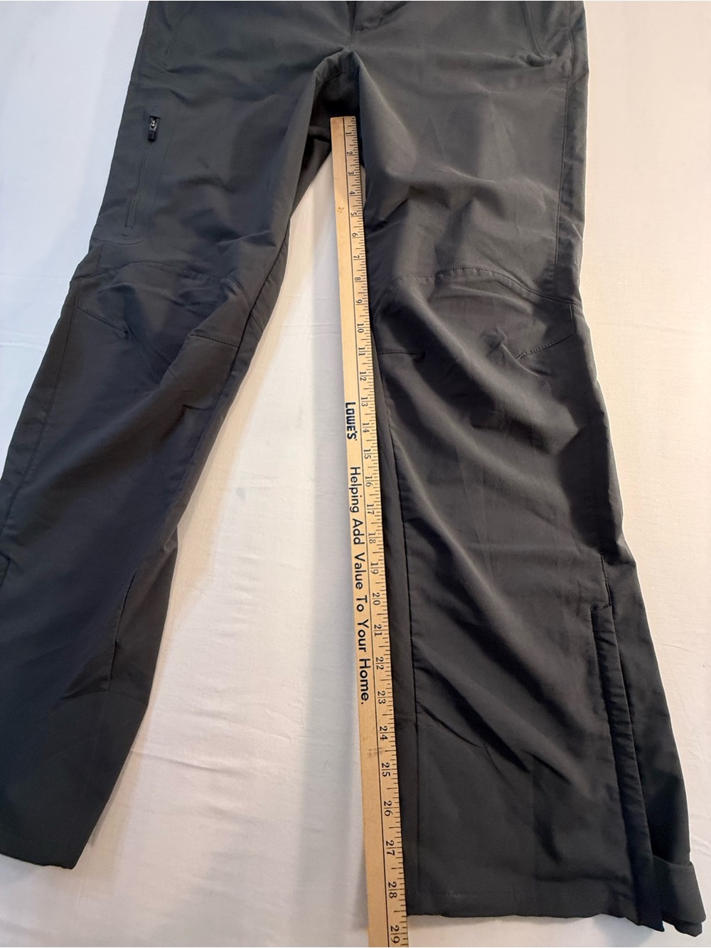 Black Outdoor Zip-Pocket Pants - Picture 4 of 13